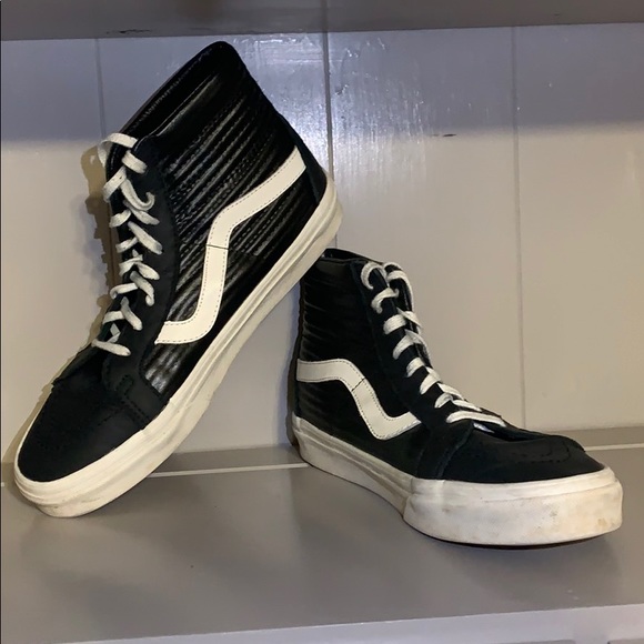 vans white stripe black